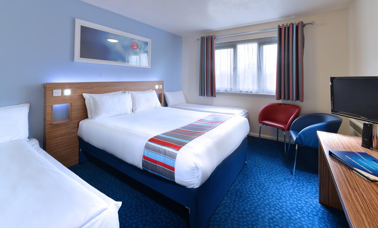 Travelodge Dublin Phoenix Park Каслнок Екстер'єр фото