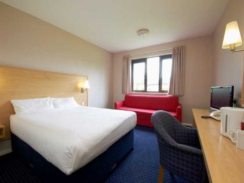 Travelodge Dublin Phoenix Park Каслнок Екстер'єр фото