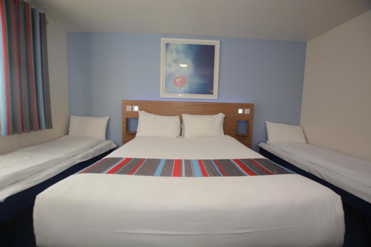 Travelodge Dublin Phoenix Park Каслнок Екстер'єр фото